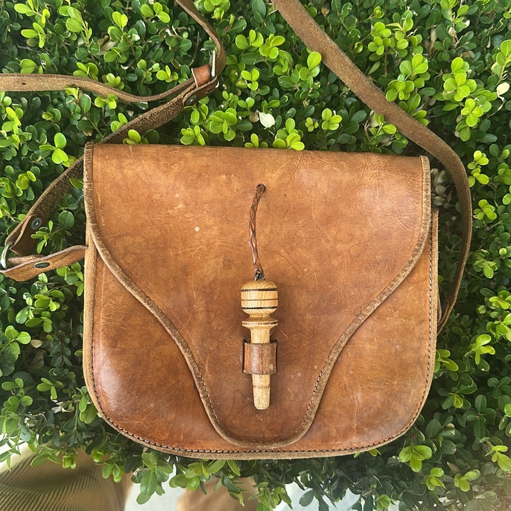 Vintage leather purse